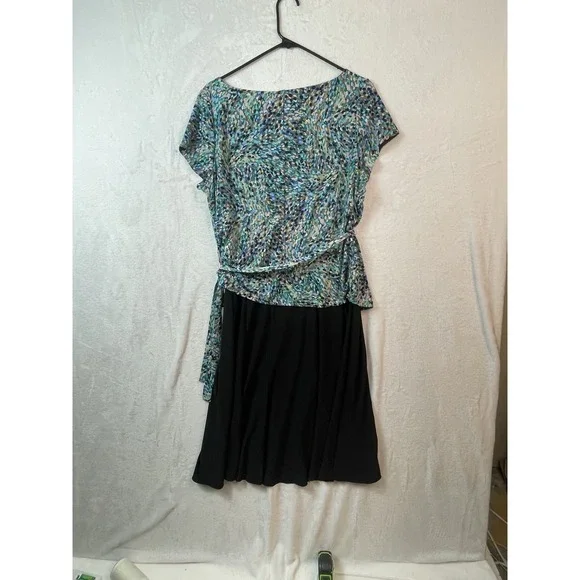 Perceptions New York Dress Womens 16 Multicolor‎ Print Front Tie Dress Stretch - Picture 10 of 11